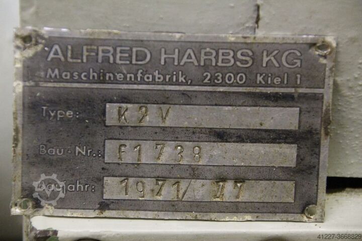 Adjustable geared motor 0.75 kW 4-28 rpm Nord B5