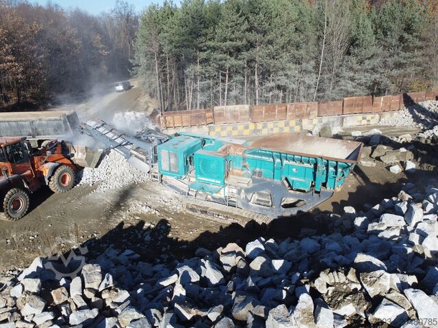 Käftkross Powerscreen Premiertrak 400