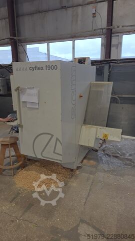 Vertikalt CNC-bearbejdningscenter SCM Cyflex F900