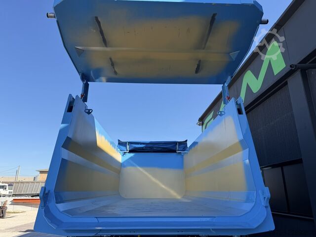 Kipper LKW Iveco T-Way 410T54 Kipper 20cbm 8x4