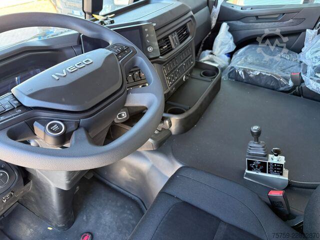 Kipper LKW Iveco T-Way 410T54 Kipper 20cbm 8x4