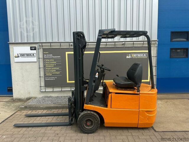 VS-22680 Elektriline kolmikteleskoopmastiga kahveltõstuk Still R50-15 STILL R50-15