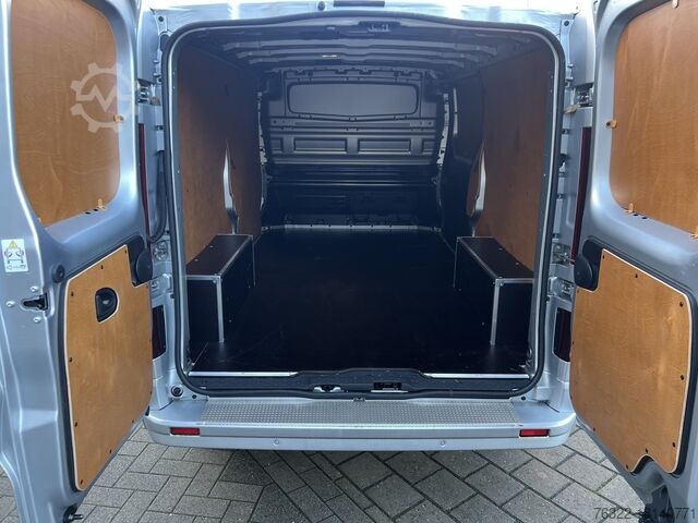 Furgone a cassetta Renault Trafic E-Tech EXCLUSIVE L2H1 54 kw /CAMERA / BA...