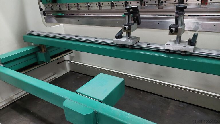 Prensa plegadora CNC hidráulica HEZINGER B 175-4100