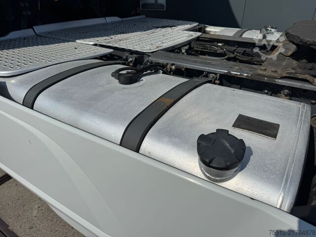 Standard-SZM DAF XF440 SSC / 2 Tanks / Tacho 2.0 / TUV: 9-2026 /...