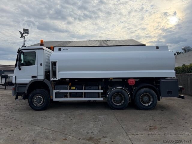 Tankwagen Mercedes-Benz Actros 3341