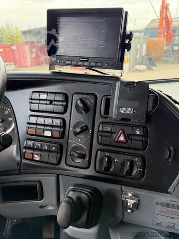 Tankwagen Mercedes-Benz Actros 3341
