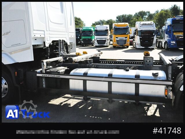 Samochód z wymienną zabudową DAF XG+ 480 FAN Intarder Lenkachse, Steering Axle