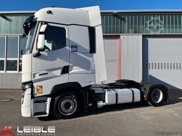 Ελκυστήρας μεγάλου όγκου RENAULT T 480 High*VollLuft*Hubplatte*Standklima*173TKM*