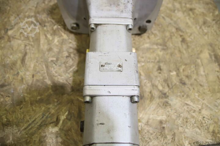 Двойной гидравлический насос 11 кВт 1440 об/мин Orsta Hydraulik A 16 R  C16-3 R  TGL 10859