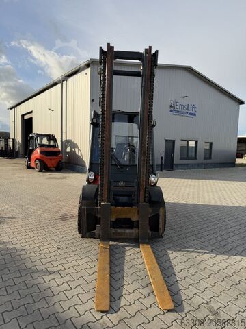 Wózek widłowy z silnikiem wysokoprężnym Linde H50D-02/600