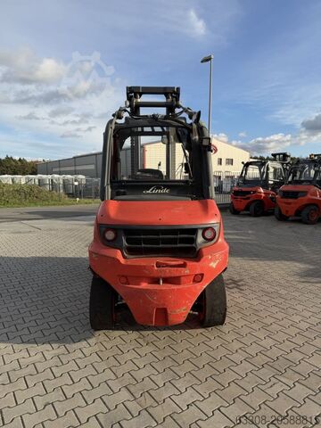 Wózek widłowy z silnikiem wysokoprężnym Linde H50D-02/600