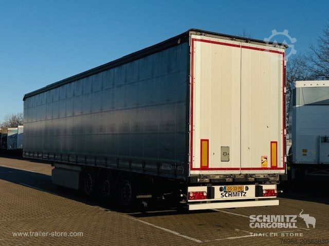 Otvorený náves s plachtou Schmitz Cargobull Curtainsider Standard Getränke