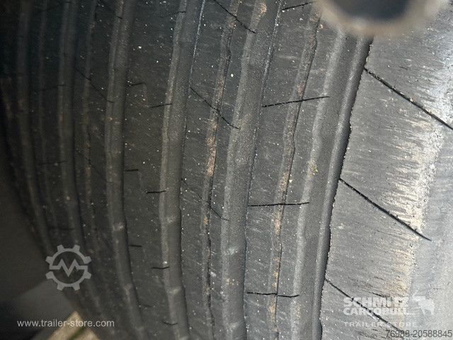 Semi-remorque bâchée Schmitz Cargobull Curtainsider Mega