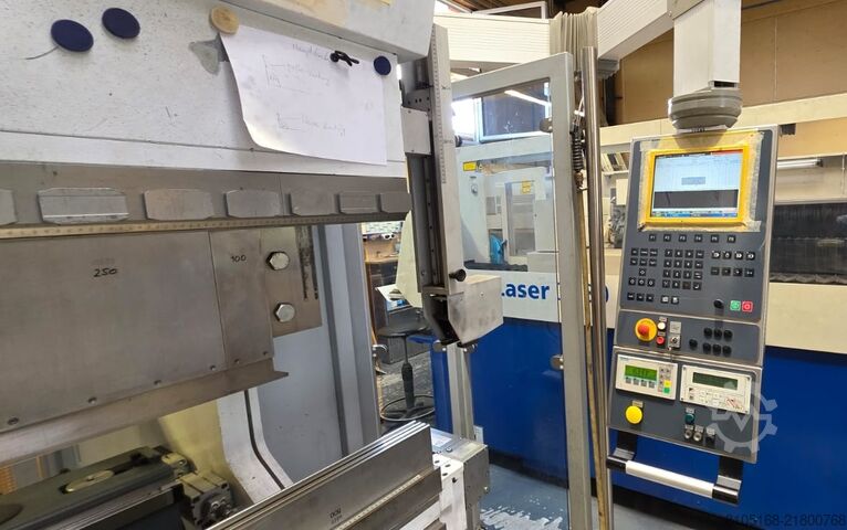 Prasa krawędziowa - hydrauliczna EHT VarioPress 170-30