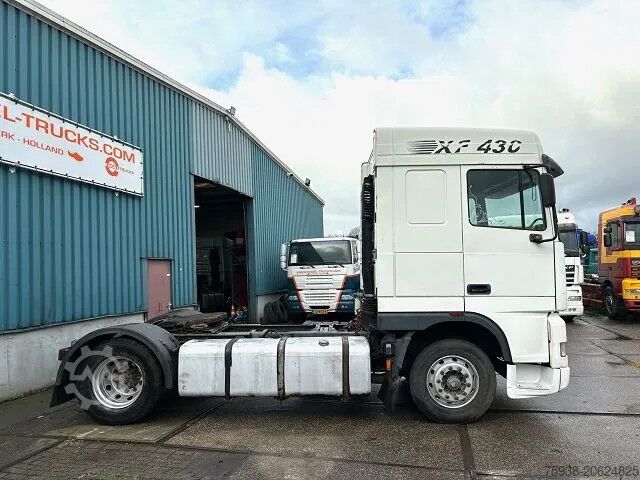 Estándar-SZM DAF 95.430 XF SPACECAB (EURO 3 / ZF16 MANUAL GEARBO...