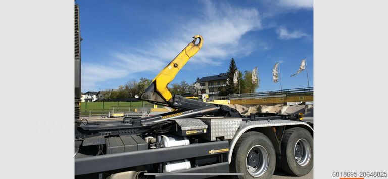 Avtagbar tippflak inklusive påbyggnad Iveco AT380T45