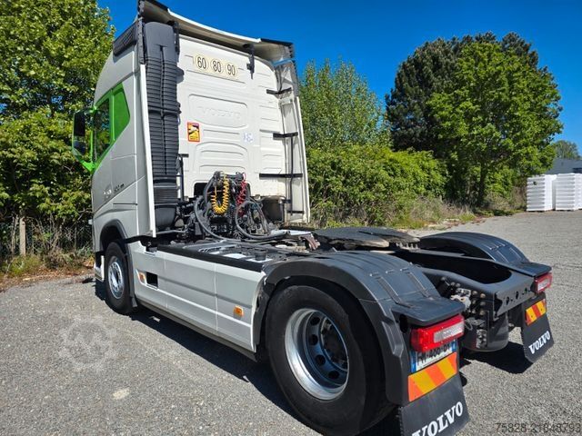 Standard tractor unit VOLVO FH500 / Retarder/ I-Park Cool / Kipphydralik