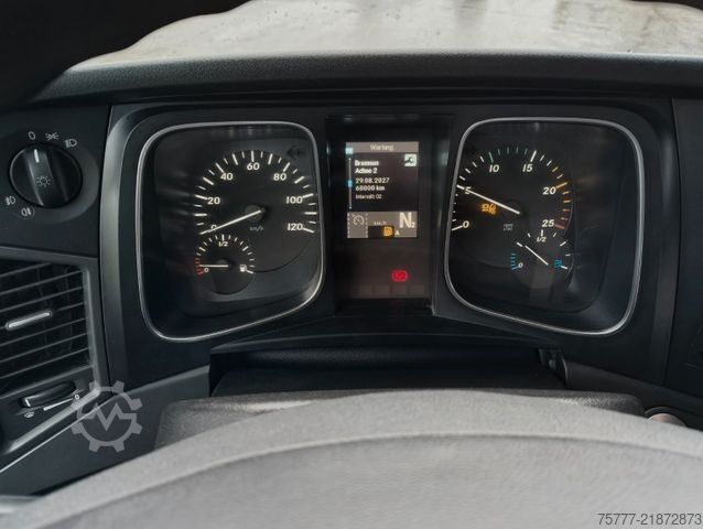 Standardni tegljač MERCEDES-BENZ Actros 18-48 Stream Space-MP4-Retarder-Hydraulik