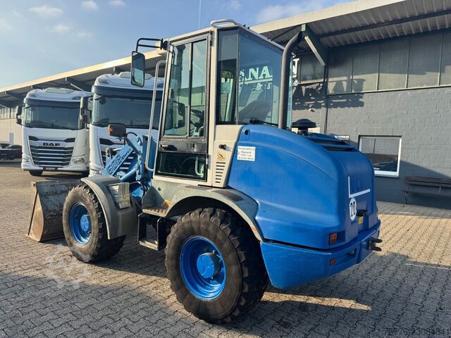 Rataslaadur LIEBHERR L 506 Stereo Radlader Schnellwechsler