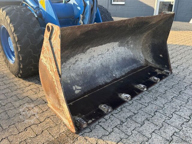 Rataslaadur LIEBHERR L 506 Stereo Radlader Schnellwechsler