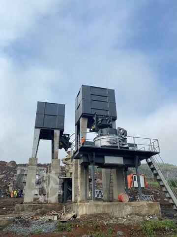 Razbijač krhotina Polygonmach jaw crusher 1100*850mm