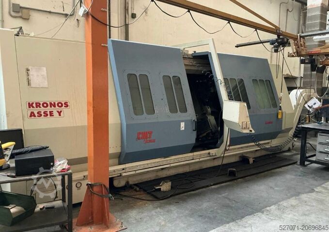Tour cnc pour charges lourdes TCM italy ursus 900/3000 CY