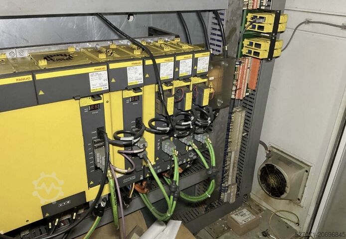 Tour cnc pour charges lourdes TCM italy ursus 900/3000 CY