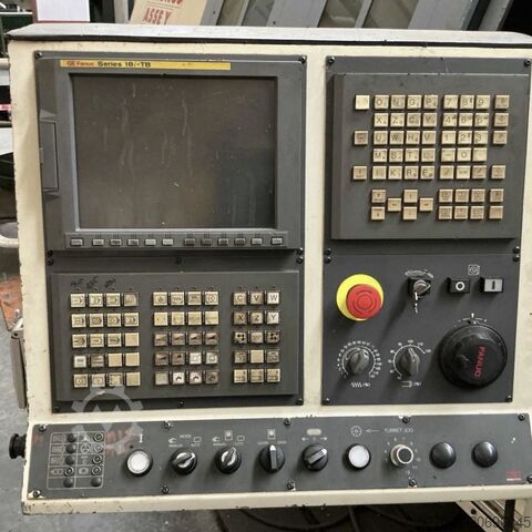 Tour cnc pour charges lourdes TCM italy ursus 900/3000 CY