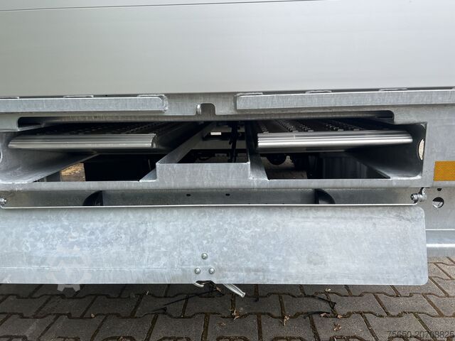 Open trailer Möslein THT 14,4 G 6,2 L 14,4 t Tandem- Pritschenanhänger- Tieflader