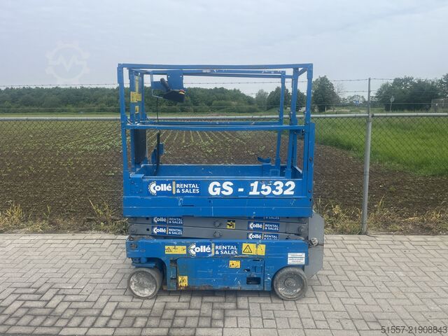 ψαλιδωτό ανυψωτικό Genie GS 1532 | 2012