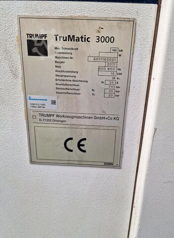 Máy dập lỗ bằng laser Trumpf Trumatic 3000 (K04)