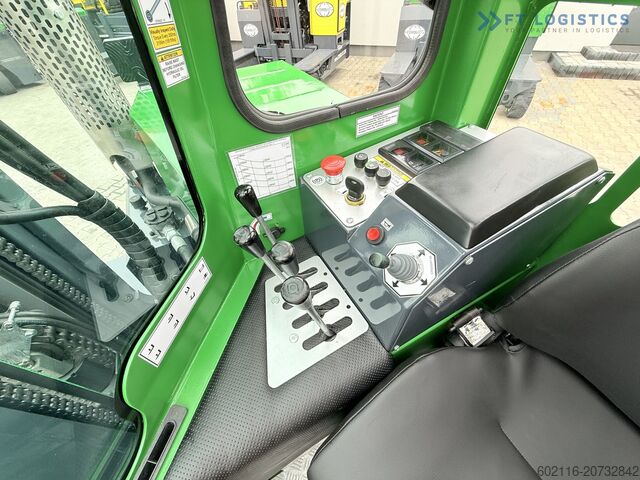 四方向フォークリフト Combilift C3000 DIESEL TRIPLEX 4900 POSITIONER