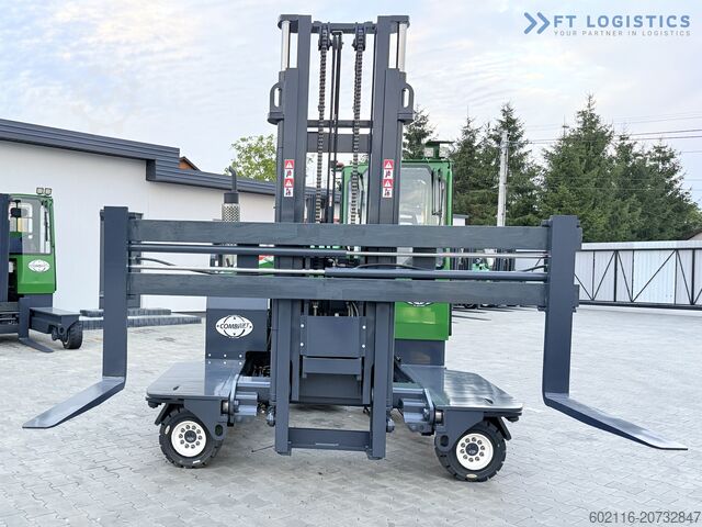 四方向フォークリフト Combilift C4500 DIESEL DUPLEX WIDE FORK POSITIONER