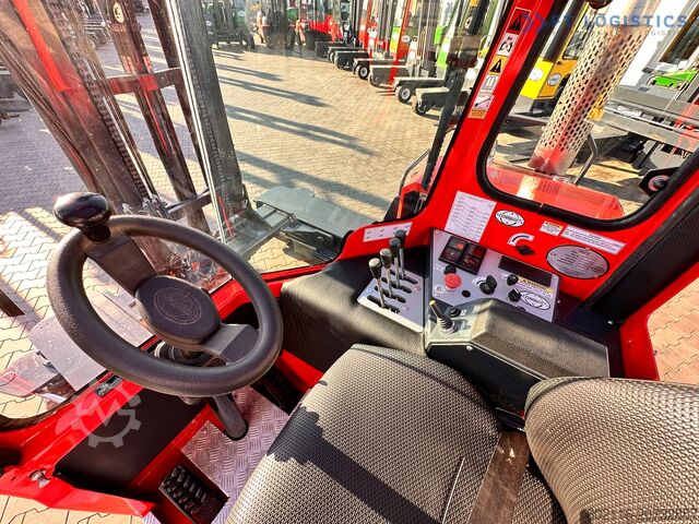 4ウェイ・フォークリフト Combilift C4000 / TRIPLEX / 9300MM / GAS / TOP1