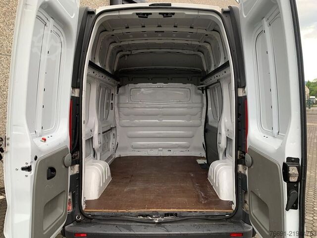 Furgoneta de caja alta Renault Trafic T29 Van L1H2   Tetto Alto