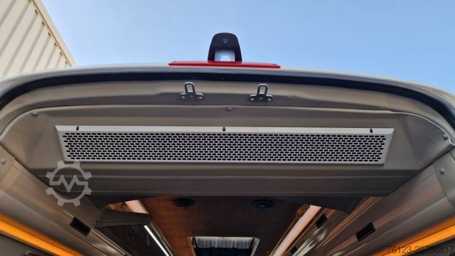 Minibus MERCEDES-BENZ 515 Sprinter 22 Schlafsessel Vorlauffahrzeug 2x