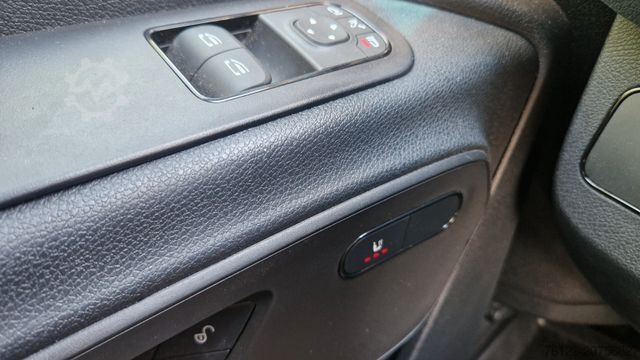 Minibus MERCEDES-BENZ 517 Sprinter GSR2 Automatik 20 SS Stock