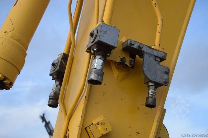 Beltagröfu Komatsu PC160 LC8