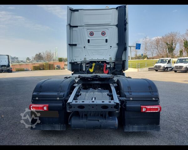 Стандартен влекач MERCEDES-BENZ Actros 5 18 4x2 - Actros 5 1848 LS 4x2