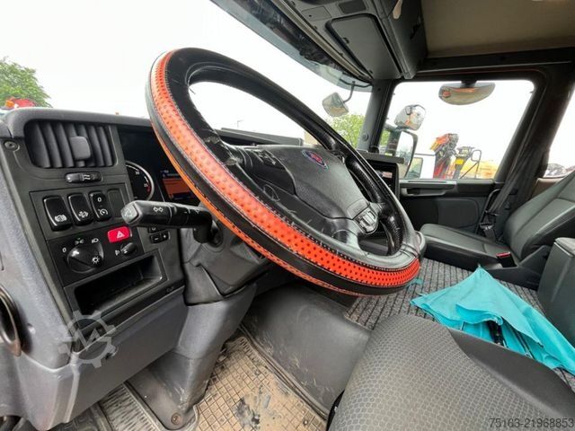 Tre-sidet tipbil SCANIA G 450 8x4 4-Achs Kipper Bordmatik