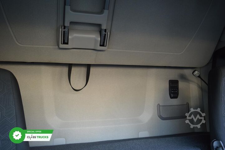 Standard tractor unit SCANIA R460 CR20H ACC ADAS Package