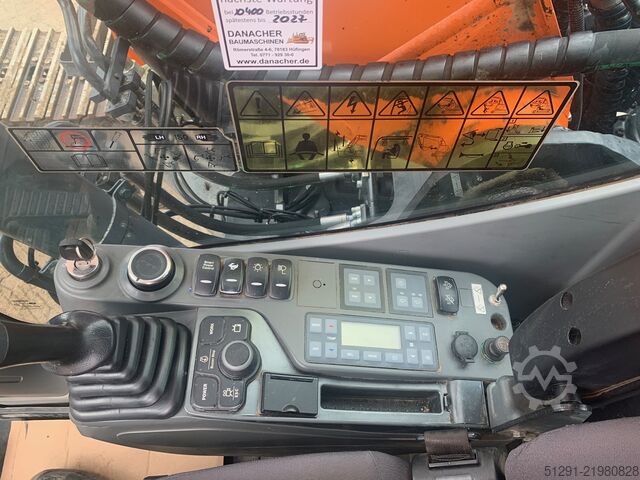 حفارة مجنزرة DOOSAN DX225LC-5