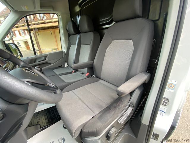 Fourgon surélevé VOLKSWAGEN CRAFTER 2,0 TDI 4 MOTION LED SHZ NAVI KLIMA