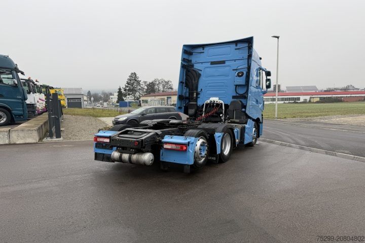 Standardni tegljač Renault T520 6x2 Kipphydraulik / Swiss-Vehicle