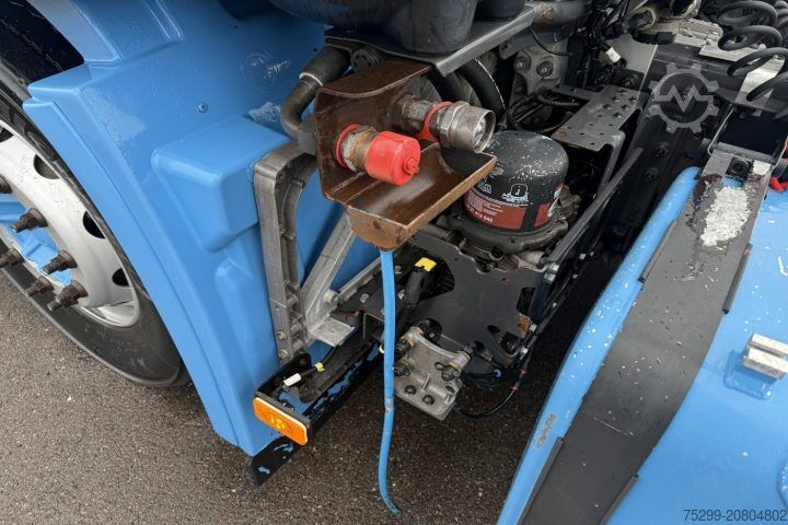 Standardni tegljač Renault T520 6x2 Kipphydraulik / Swiss-Vehicle