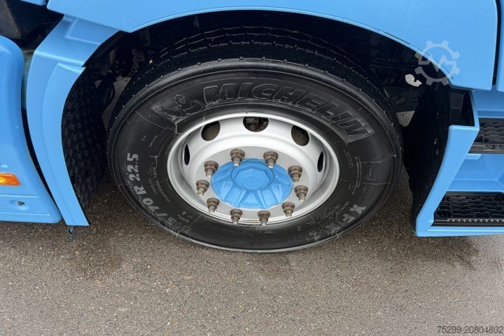 Standardni tegljač Renault T520 6x2 Kipphydraulik / Swiss-Vehicle