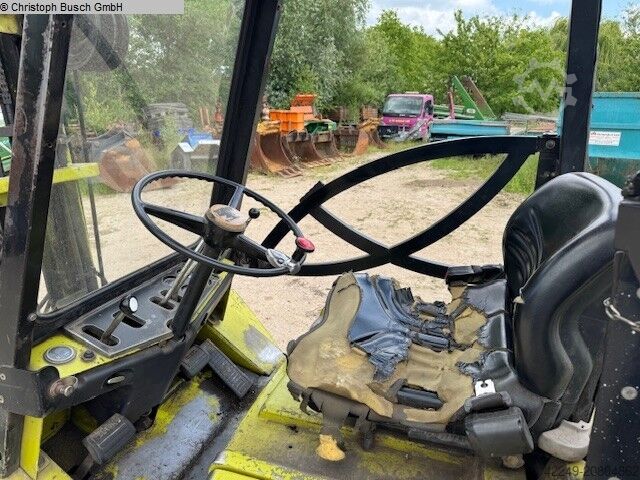 Viljuškar - dizel CLARK C500-Y50PD