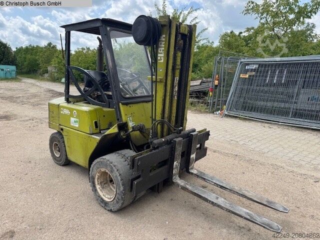 Viljuškar - dizel CLARK C500-Y50PD