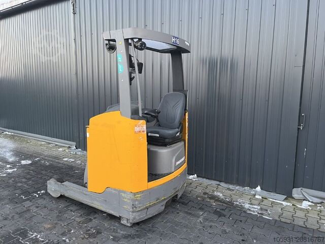 Carretilla retráctil Jungheinrich ETV214